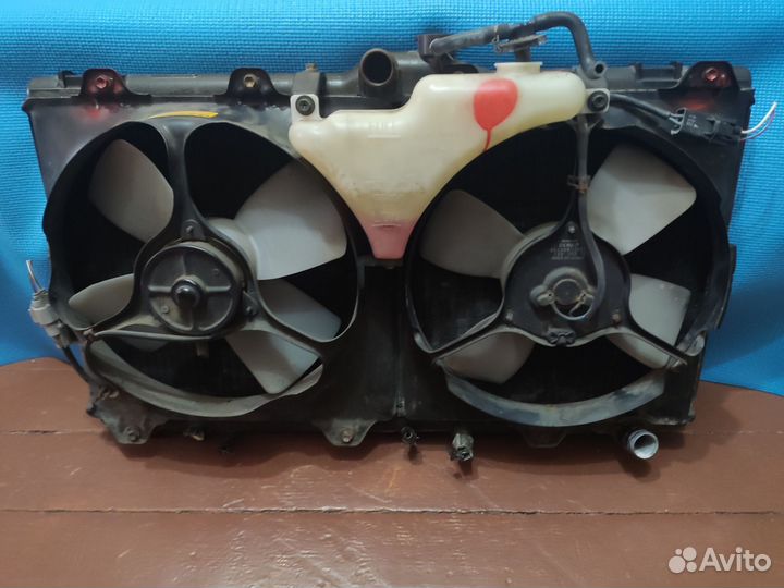 Радиатор на Toyota Corolla