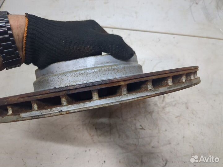 Диск тормозной BMW 5 F07 Gran Turismo, 2010