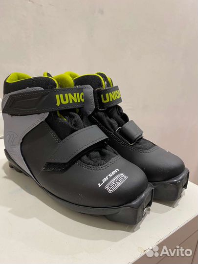 Лыжные ботинки 33 р