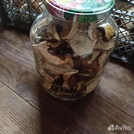 Малина лесная,черника