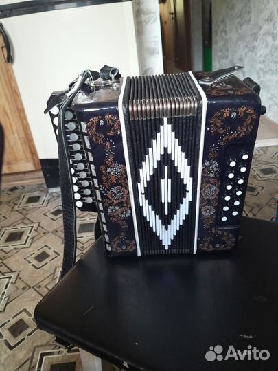 Гармонь шуйская