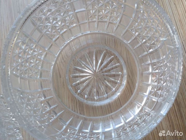 Ваза хрустальная
