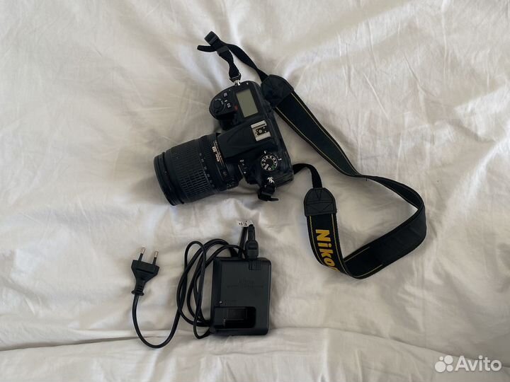 Зеркальный фотоаппарат Nikon D7000