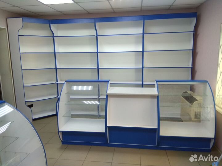 Торговые витрины прилавки стеллажи для магазина
