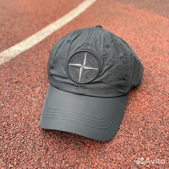 Бейсболка Stone Island чёрная