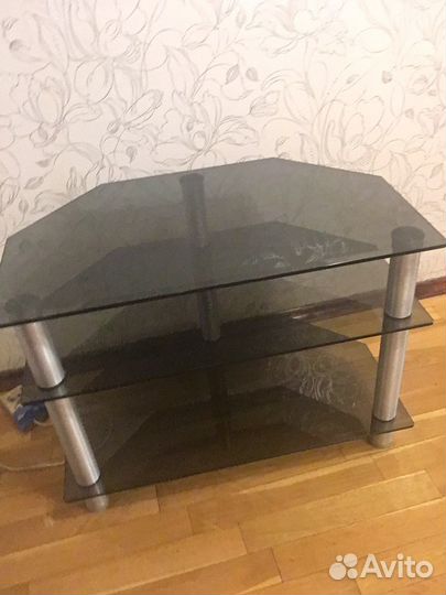 Стеклянная тумба