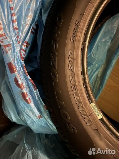 Pirelli Winter Sottozero 210 Serie II 235/55 R18 104H