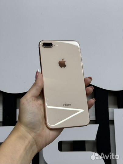 iPhone 8 Plus, 64 ГБ