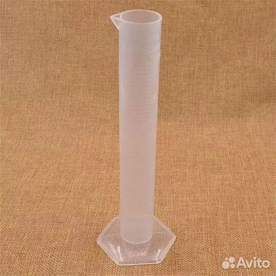 Мерный цилиндр 100 мл пластиковый