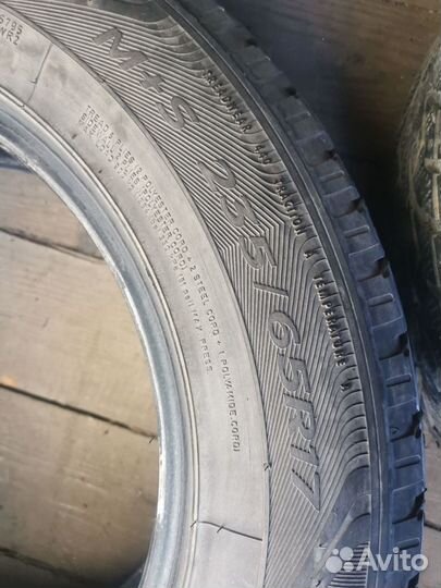 Goodyear Wrangler HP 235/65 R17