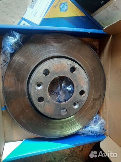 Диск тормозной передний renault duster