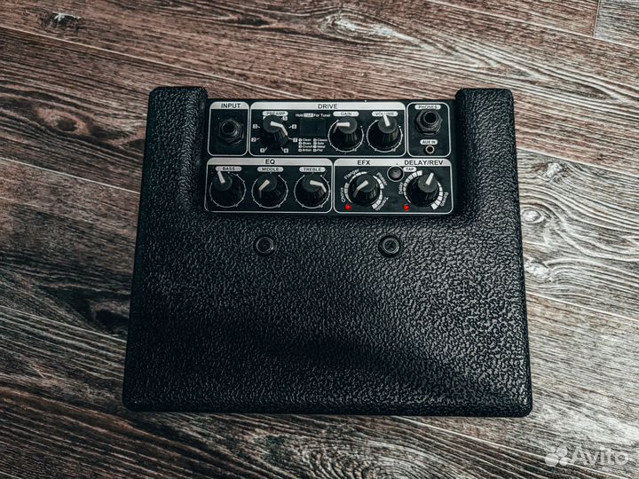 Комбоусилитель Latner LGA - 8SE