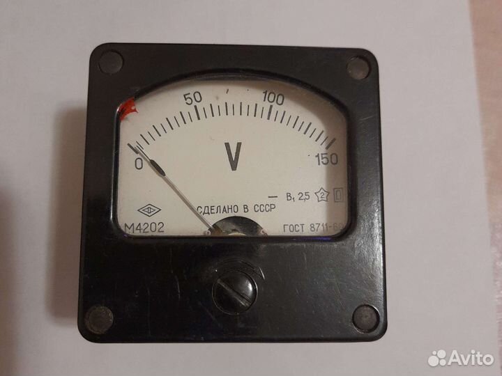Вольтметр