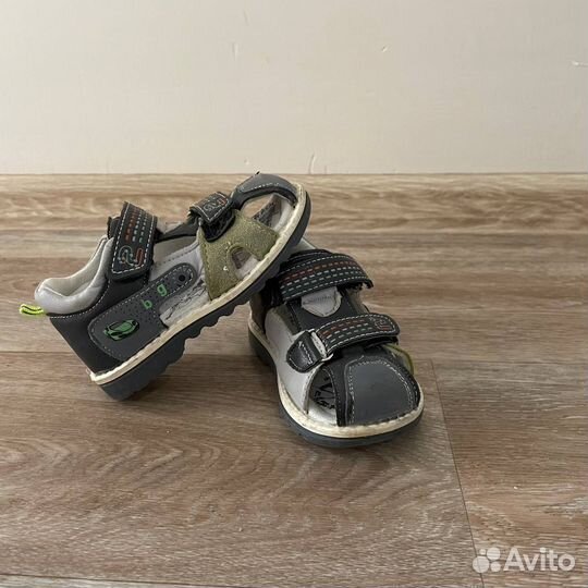 Сандалии детские