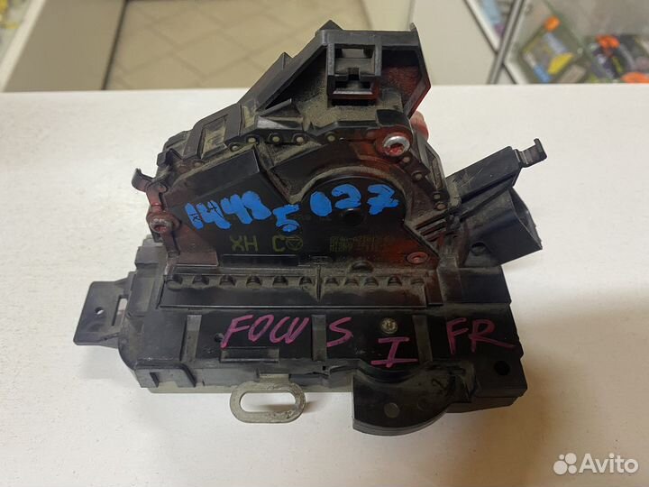 Замок двери передней правой Ford