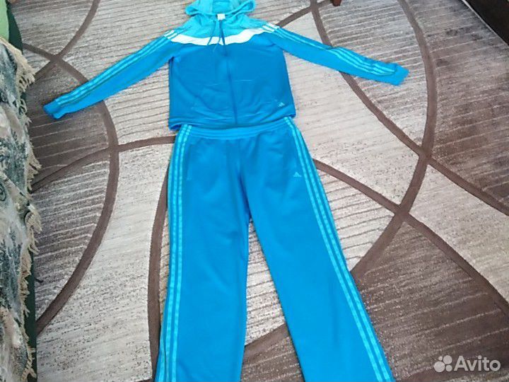 Костюм спортивный Adidas
