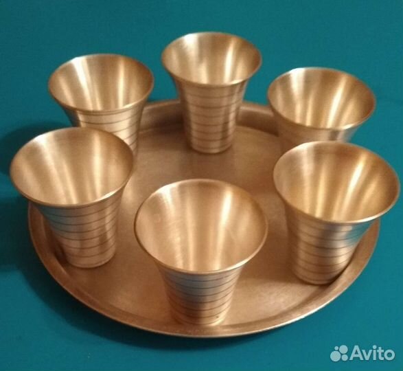 Коньячно-ликерный комплект, на подносе