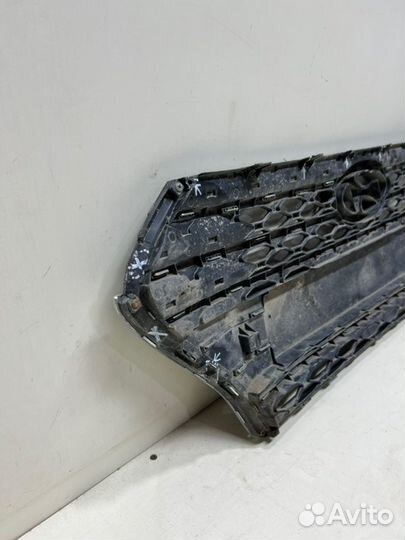 Решетка радиатора Hyundai Solaris 2 2017-2020