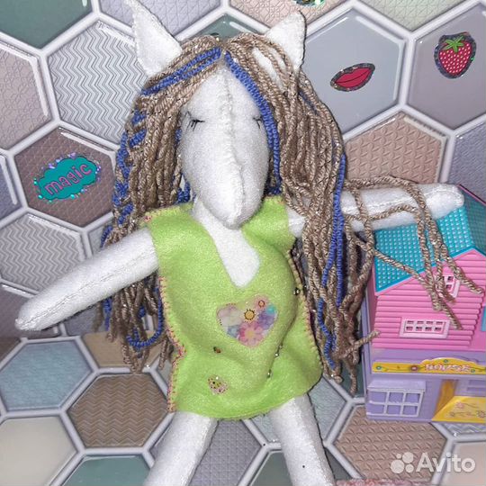 Игрушки ручной работы