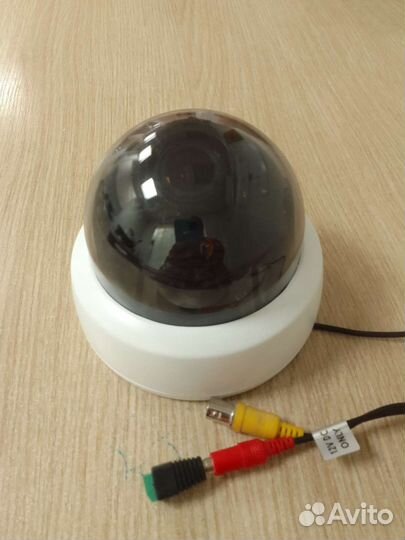 Камера видеонаблюдения купольная