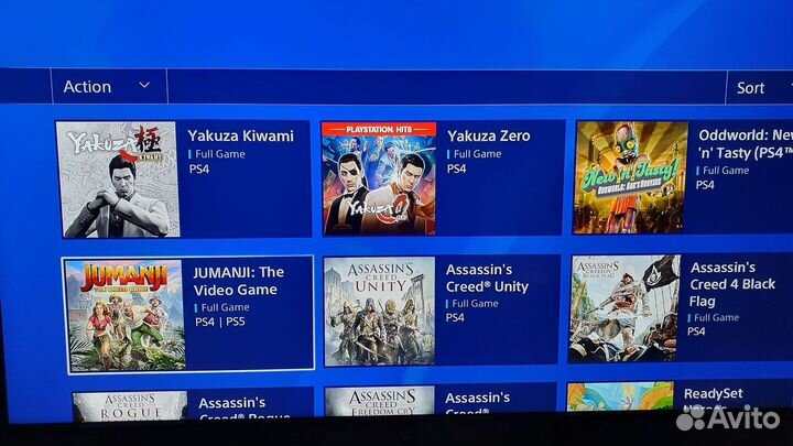 899 игр Sony PS4 Pro