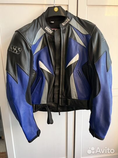 Мотоциклетная куртка с защитой