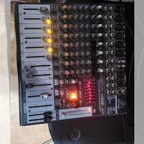 Микшерский пульт Behringer xenyx X1222