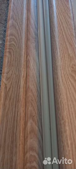 Остатки от ремонта плинтус