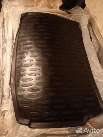 Коврик багажника renault megane 3 хэтчбек
