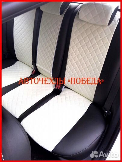 Чехлы Kia Ceed 2 из экокожи чёрно-белые Ромб