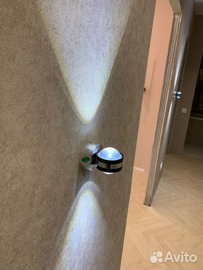 Настенный светильник бра