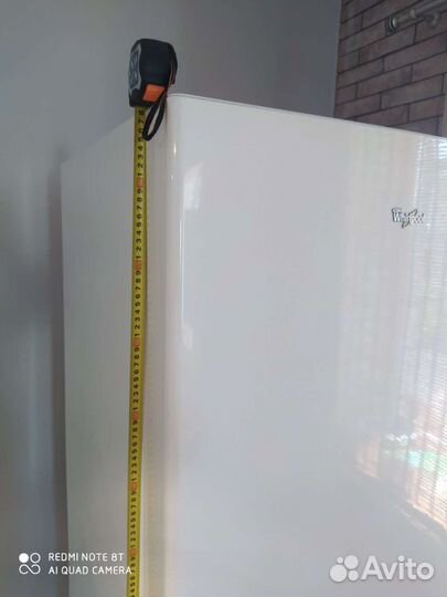 Холодильник whirlpool