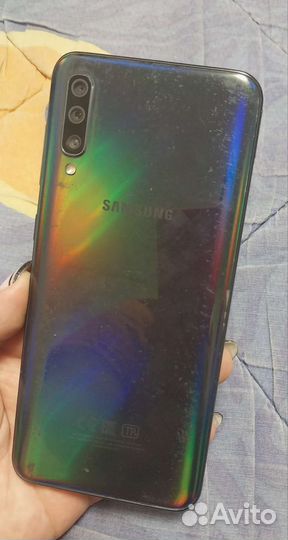 Телефон Samsung