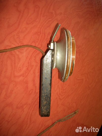 Телефон антикварный. Аналог трубки белла