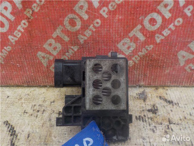 Реле вентилятора системы охлаждения Renault Logan