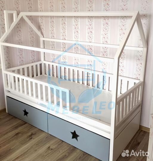 Кровать Домик