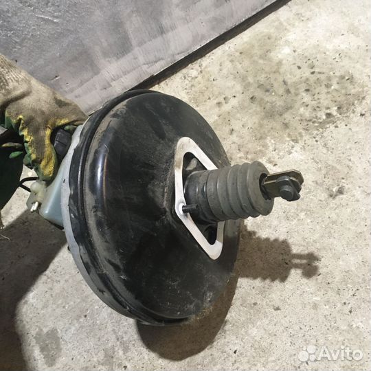 Вакуумный усилитель тормозов Мерседес 210