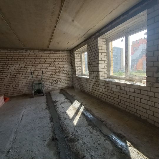 2-к. квартира, 70 м², 2/10 эт.