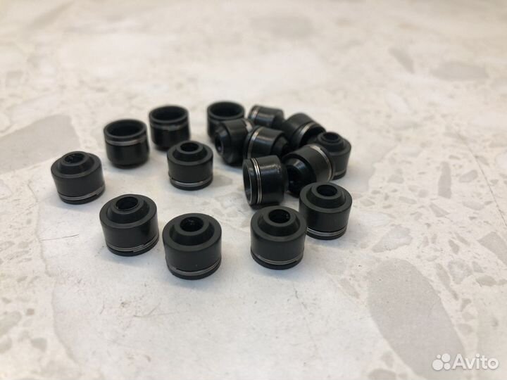 Маслосъемные колпачки honda CB400 92-98