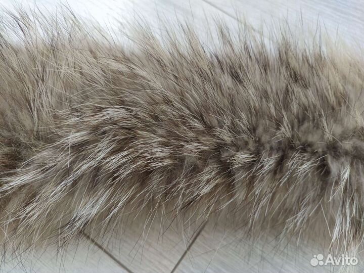 Воротник мех енота натуральный