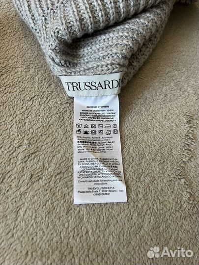 Шапка женская trussardi