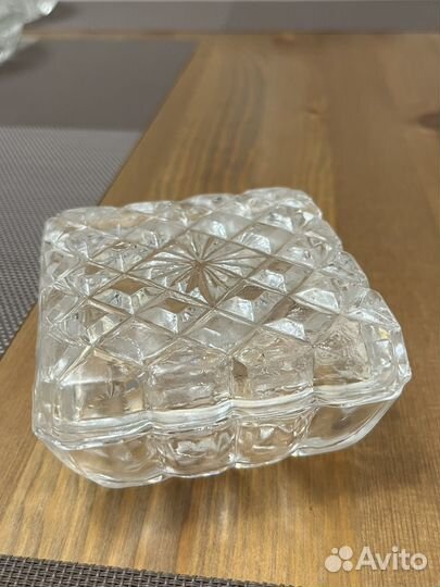 Конфетницы,сахарницы хрустальные (ГДР)