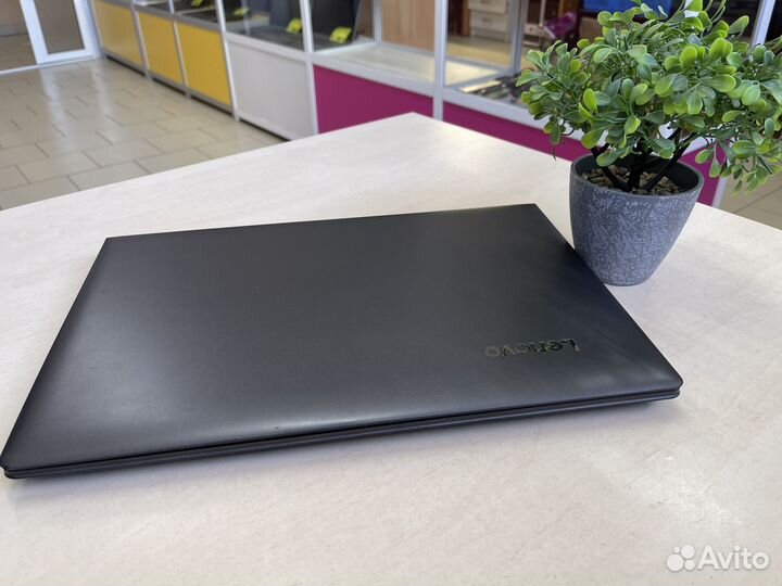 Ноутбук Lenovo/Core i5-7Gen/8GB/GeForce 940MX/SSD