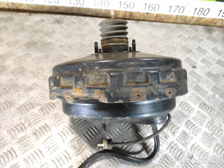 Усилитель тормозов вакуумный Volkswagen Transporte