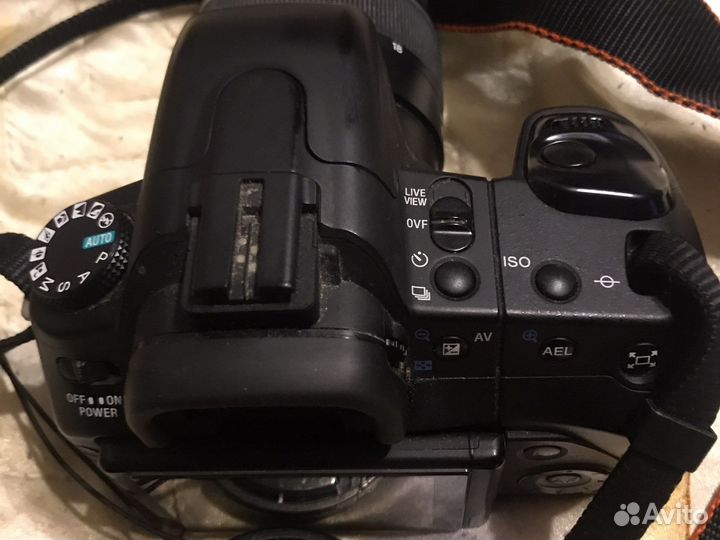 Зеркальный фотоаппарат