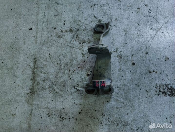 Кронштейн крепления двигателя Ford mondeo 2