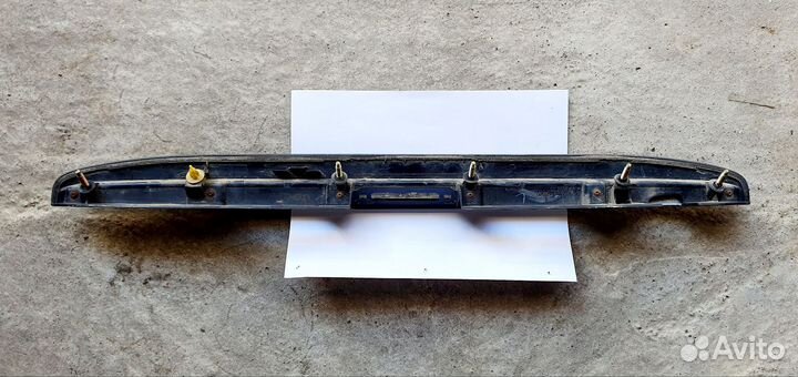 Накладка молдинг на дверь багажника Lexus, Harrier