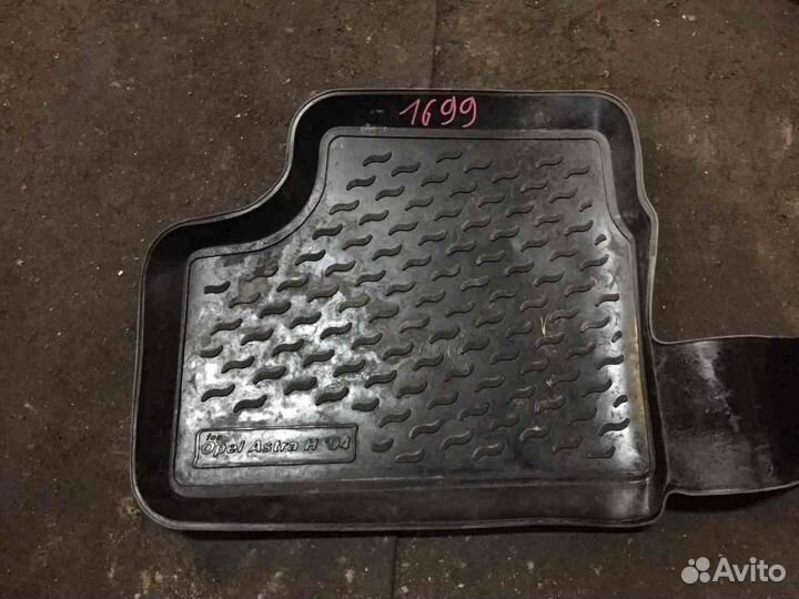 Коврик Opel Astra H/Family 2004-2015