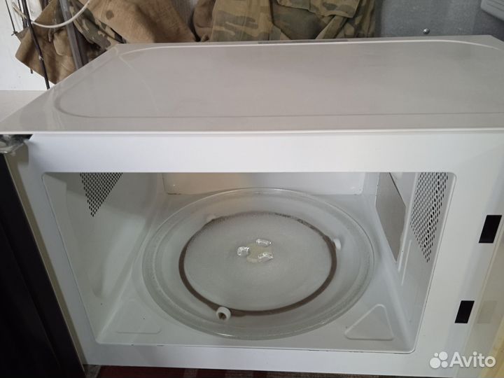 Микроволновая печь