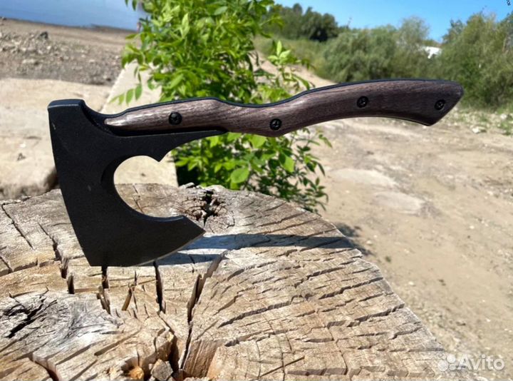 Топор цельнометаллический